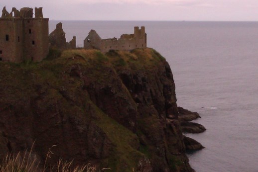 Dunottar Castle resized.jpg